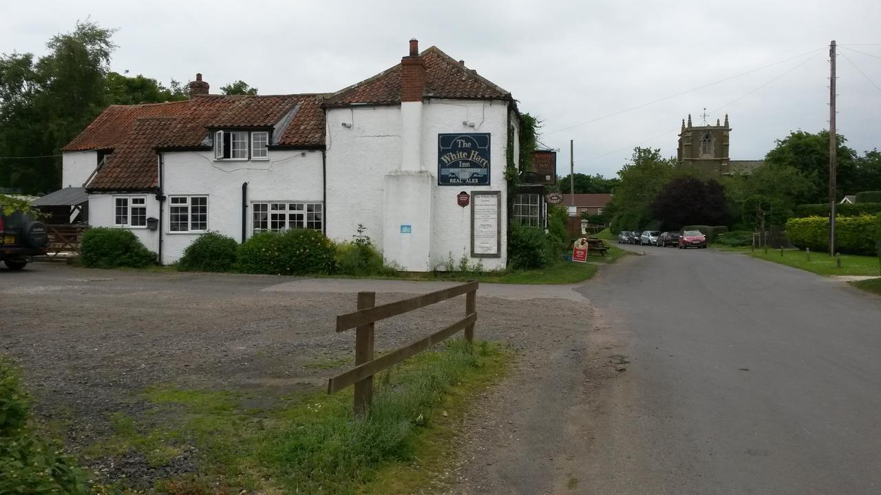 The White Hart Inn Tetford Exterior photo